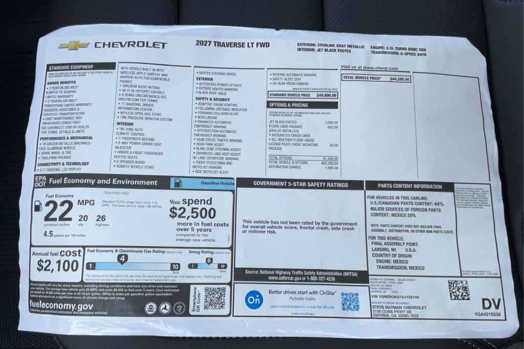 New 2027 Chevrolet Traverse LT w/ LPO, Floor Liner Package FWD image 24