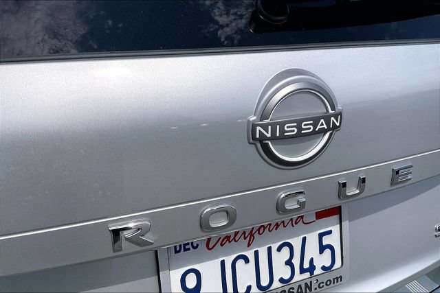 Certified 2023 Nissan Rogue SV w/ SV Premium B Package FWD image 31