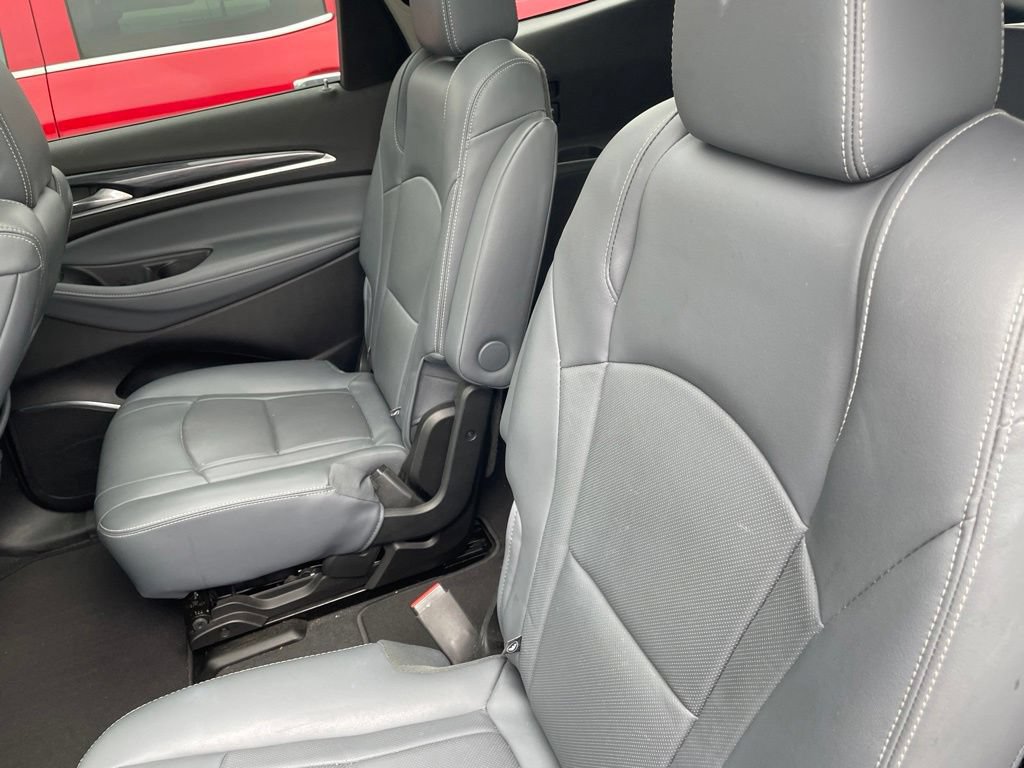 Used 2019 Buick Enclave Premium w/ Experience Buick Package FWD image 7