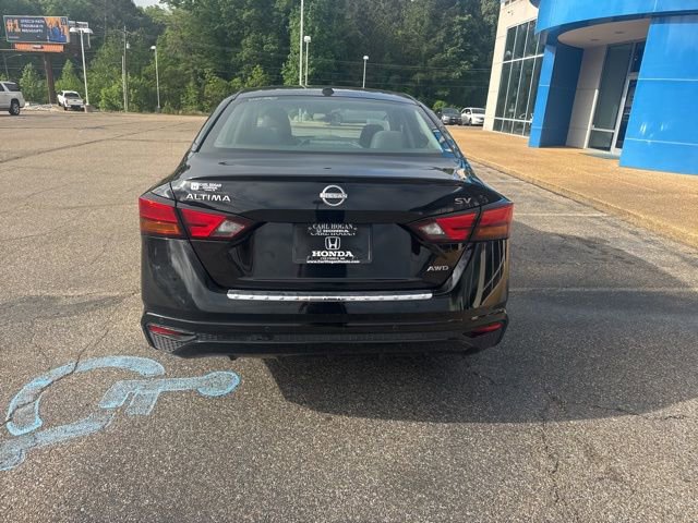 Used 2023 Nissan Altima 2.5 SV image 9