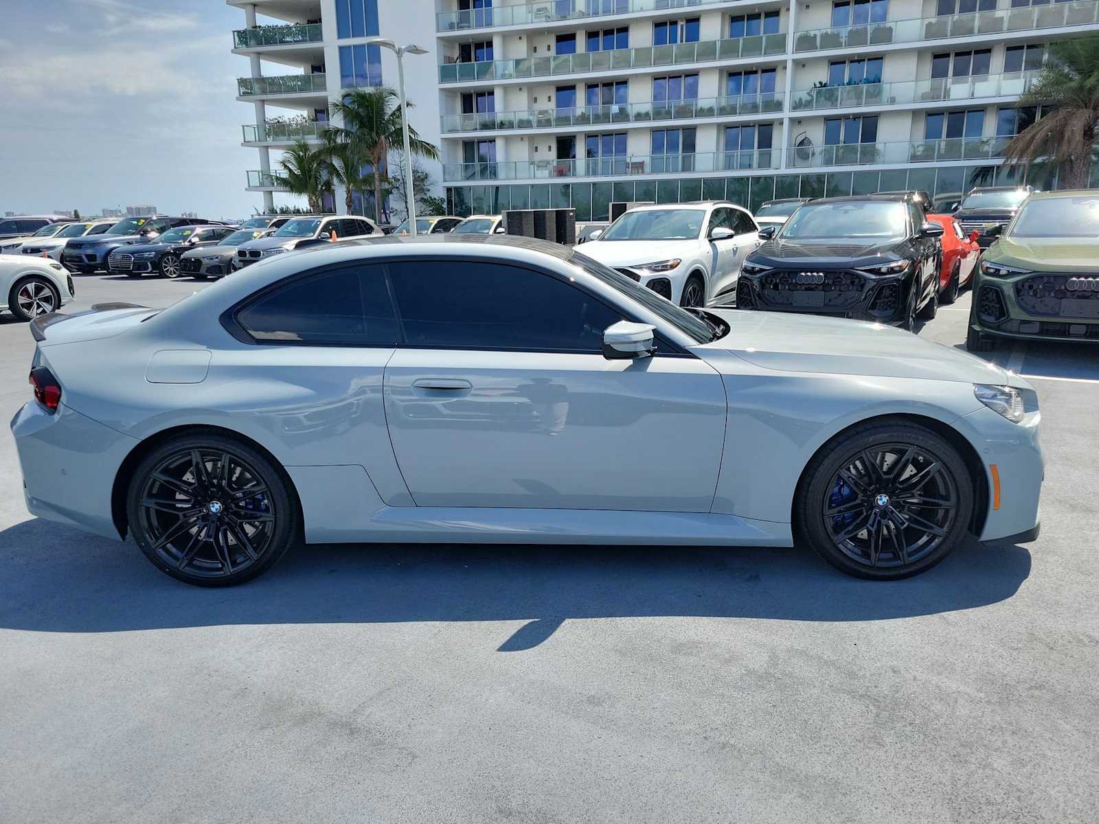 Used 2026 BMW M2 w/ Lighting Package RWD image 7