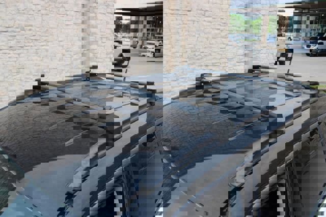 Used 2017 Jeep Compass Trailhawk AWD/4WD image 25