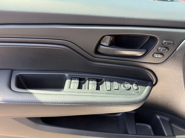 Used 2025 Honda Odyssey Sport-L image 10