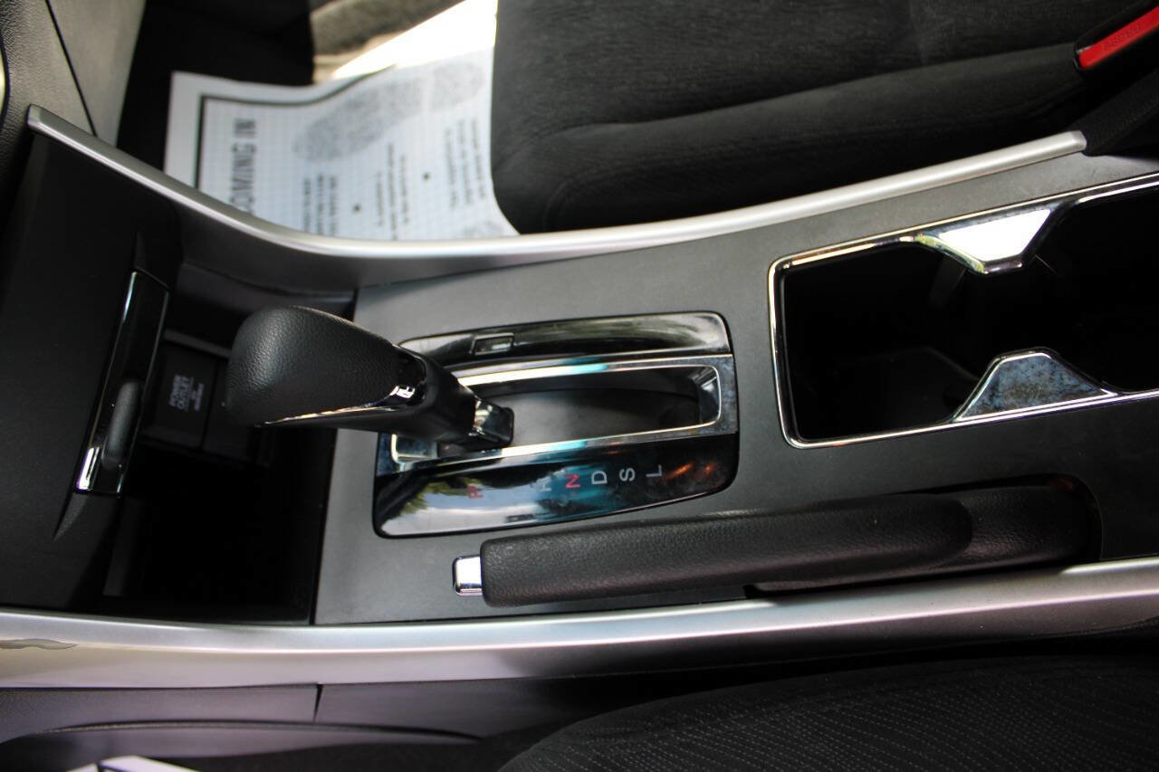 Used 2013 Honda Accord EX image 21