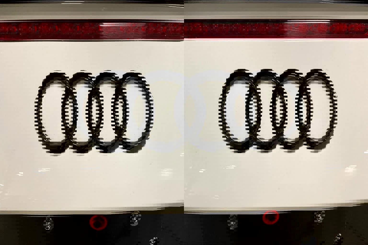 Used 2011 Audi R8 V10 image 28