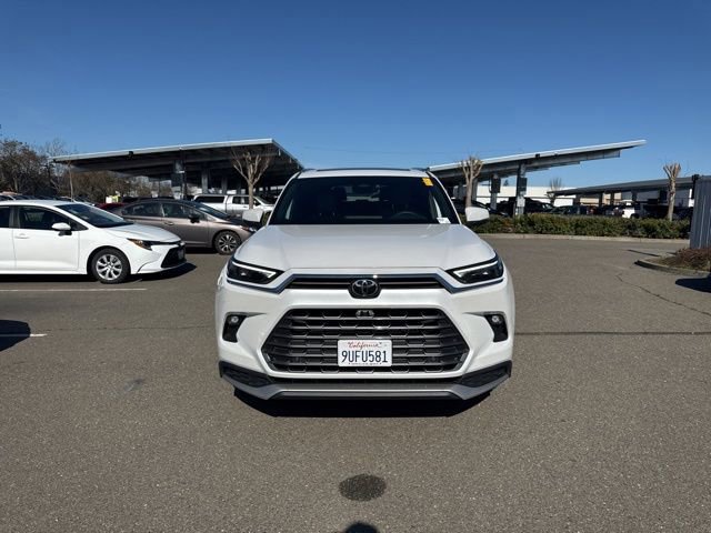 Used 2025 Toyota Grand Highlander AWD Hybrid image 2