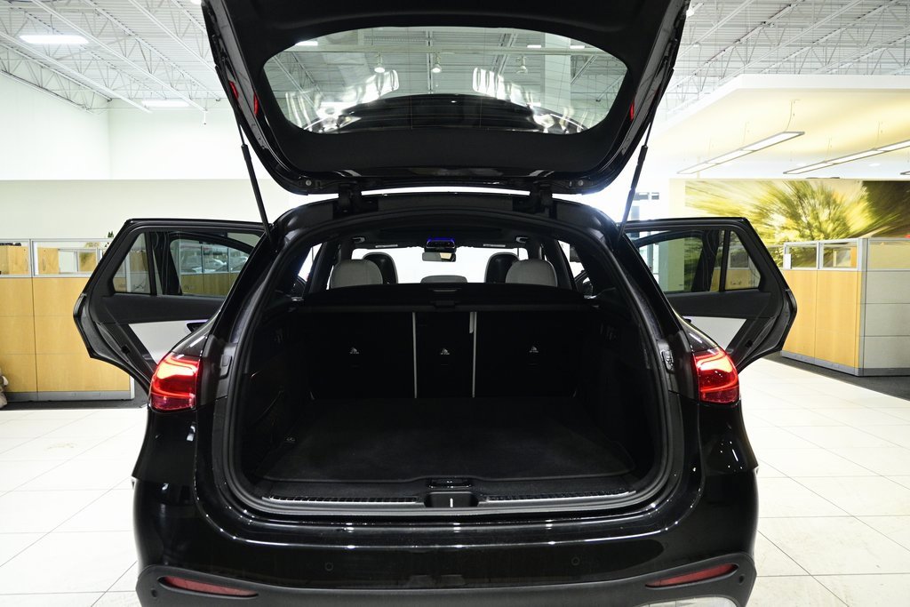 Certified 2024 Mercedes-Benz GLC 300 4MATIC image 21