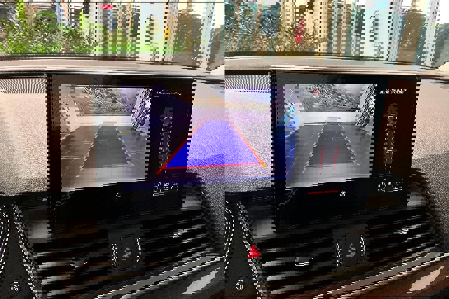 Used 2023 Audi Q5 2.0T Premium w/ Convenience Package image 28