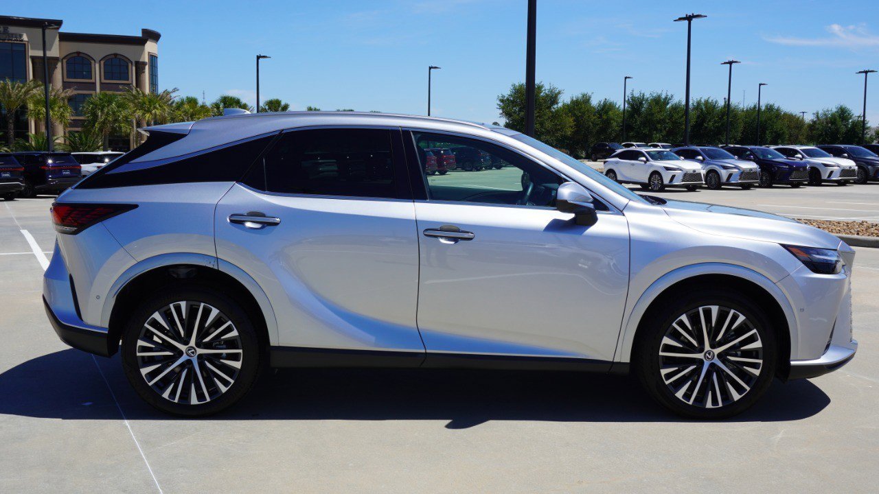 Certified 2025 Lexus RX 350 Premium Plus w/ Convenience Package image 4