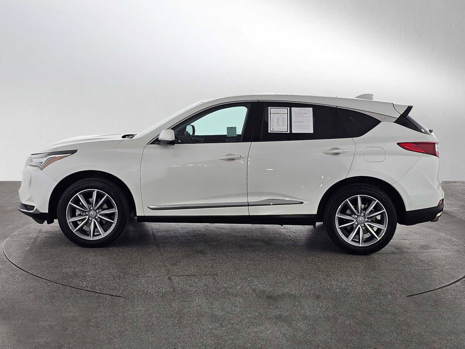 Used 2023 Acura RDX FWD w/ Technology Package image 6
