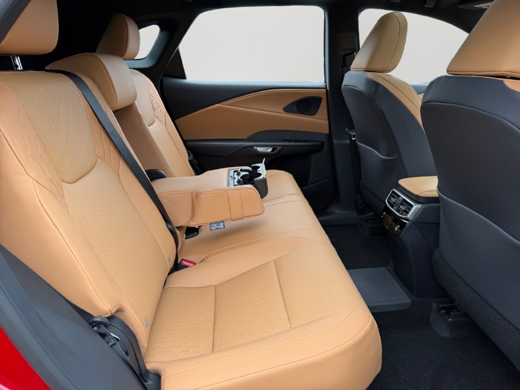 New 2026 Lexus RX 450h AWD w/ Convenience Package image 6