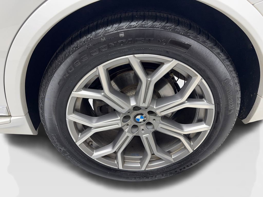 Used 2023 BMW X7 xDrive40i image 90