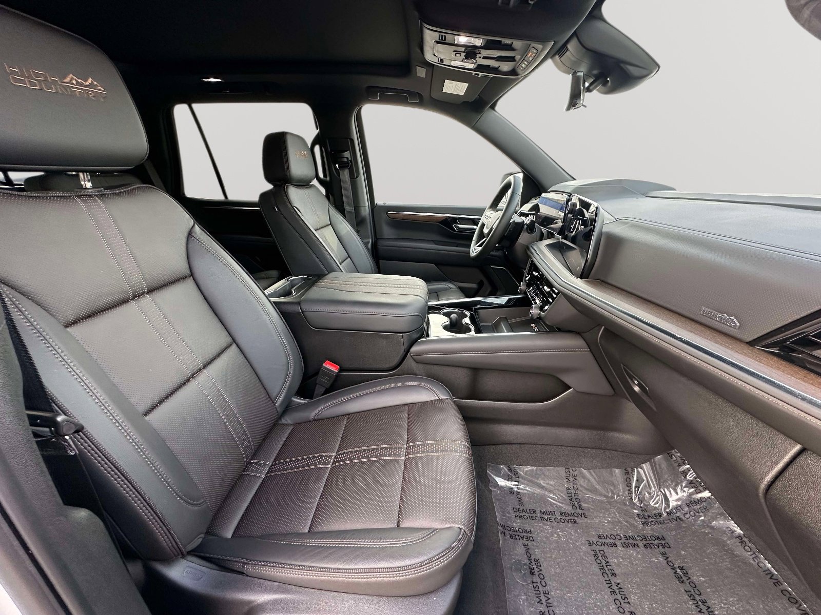 Used 2025 Chevrolet Tahoe High Country w/ LPO, Illumination Package image 30