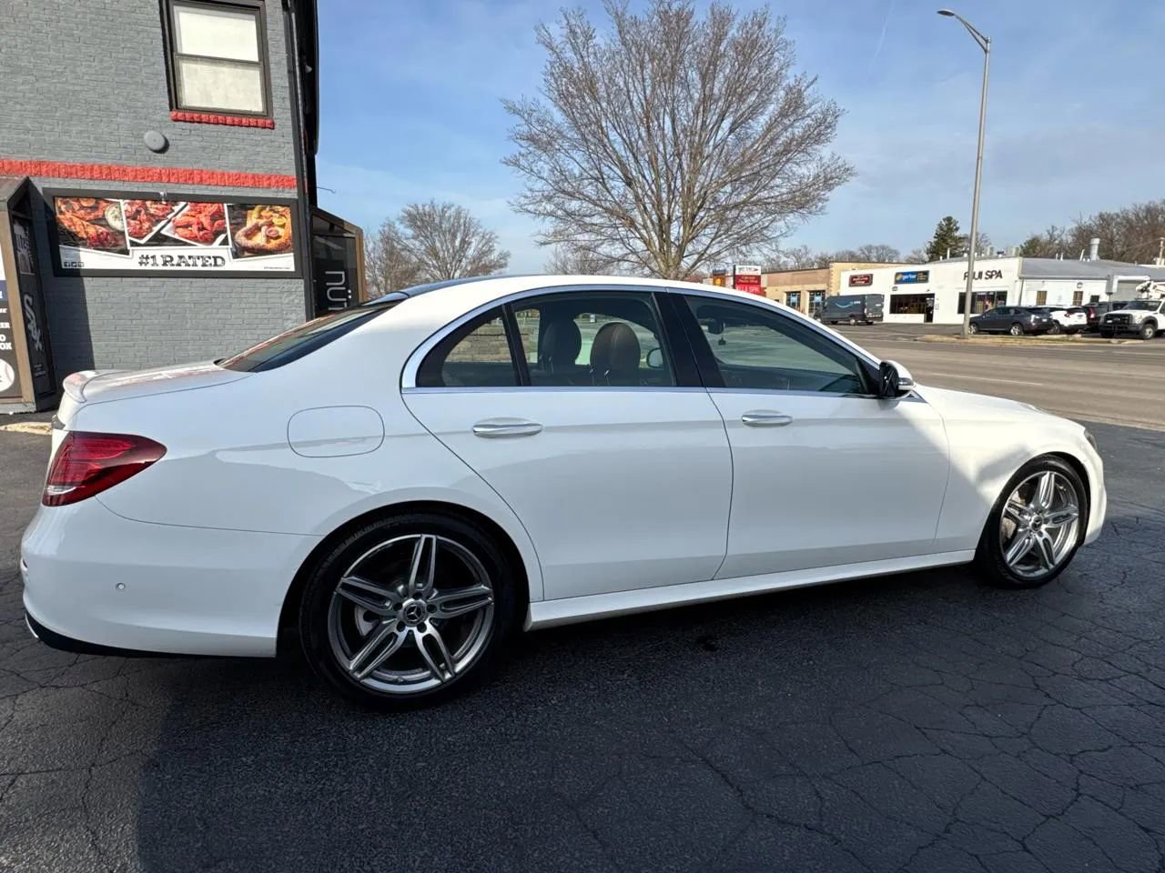 Used 2018 Mercedes-Benz E 300 image 11