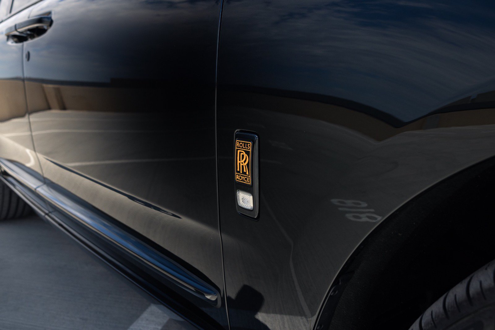 Used 2026 Rolls-Royce Cullinan AWD/4WD image 19