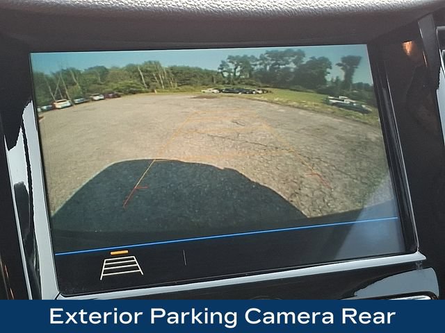 Used 2018 Chevrolet Trax LT w/ LT Convenience Package AWD/4WD image 12