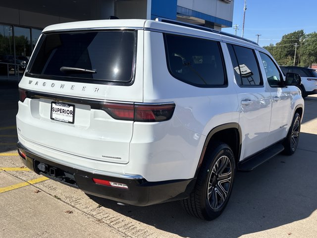 Used 2024 Jeep Wagoneer Series II w/ Flexible Seating Group AWD/4WD image 3