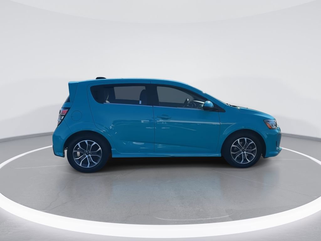 Used 2020 Chevrolet Sonic LT FWD image 9