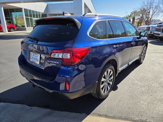 Used 2017 Subaru Outback 3.6R Touring w/ Popular Package #5A image 4