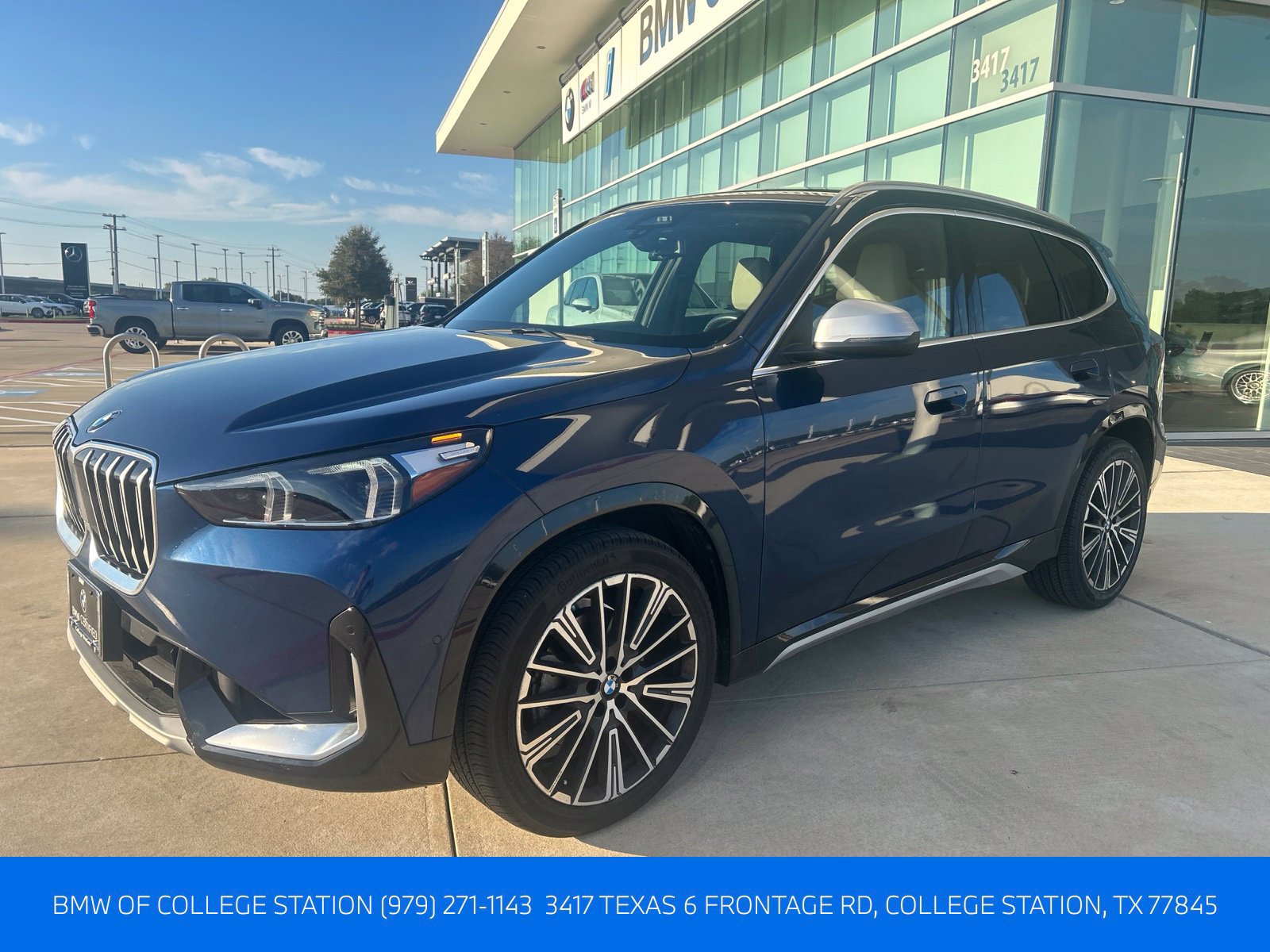 Certified 2024 BMW X1 xDrive28i w/ Convenience Package AWD/4WD image 2