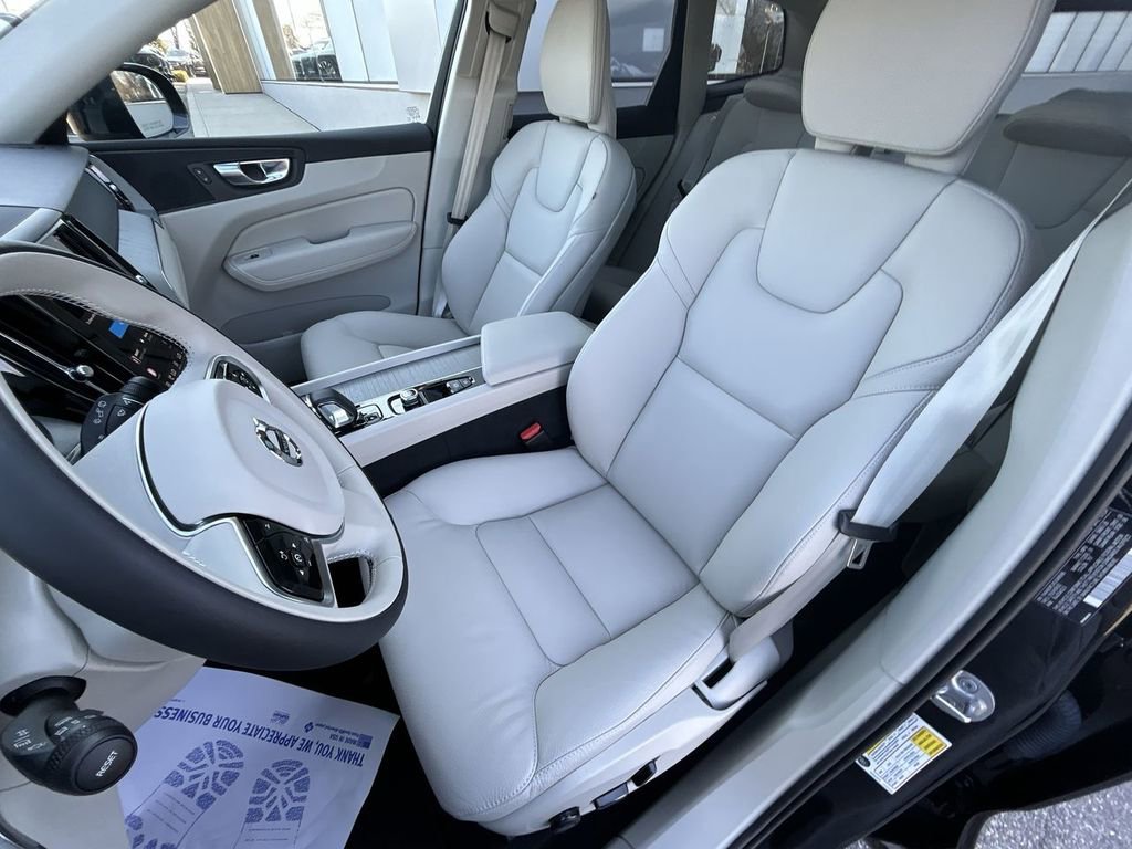 Certified 2025 Volvo XC60 T8 Plus w/ Climate Package image 11