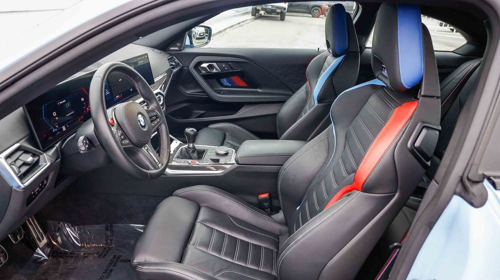 Used 2024 BMW M2 w/ Lighting Package image 18