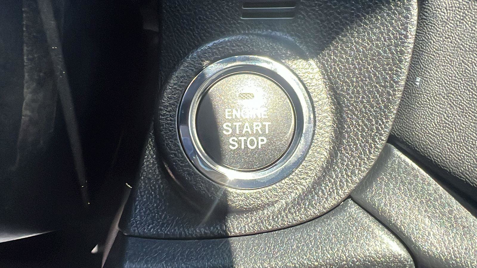 Certified 2025 Subaru Outback Premium image 16