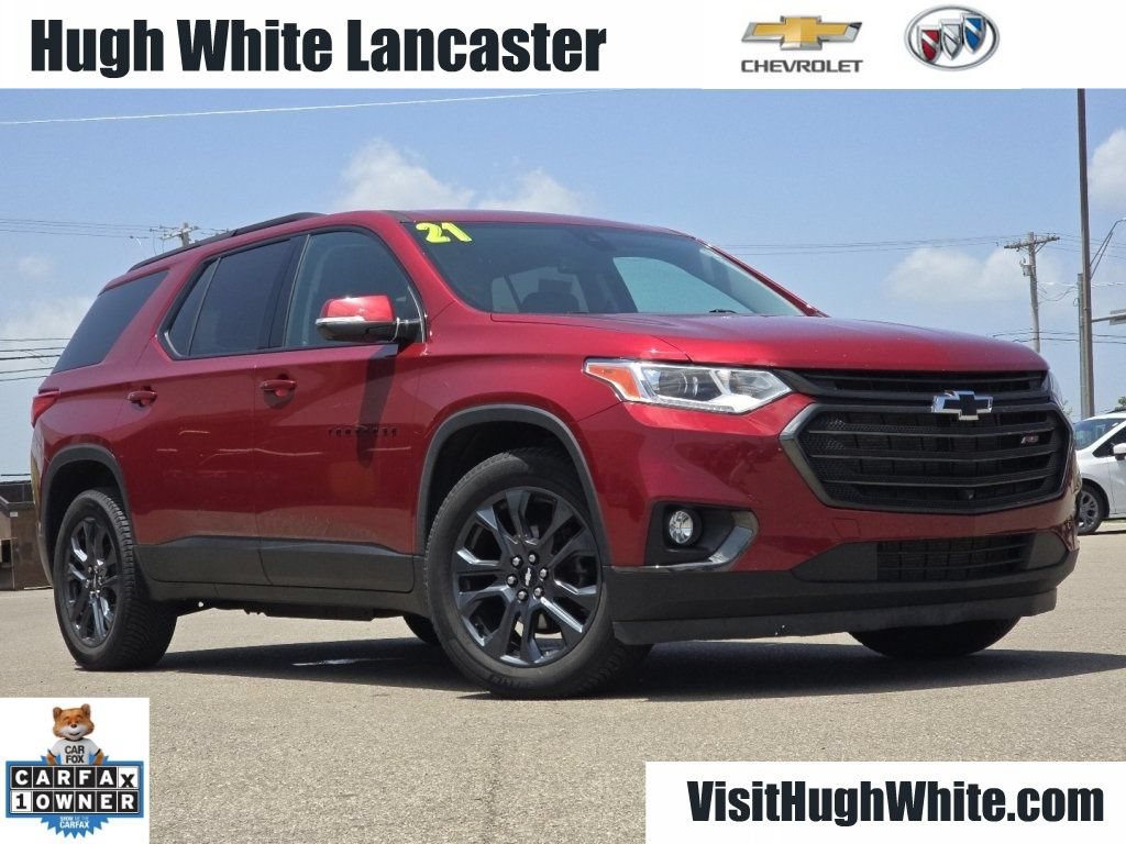 Used 2021 Chevrolet Traverse RS w/ LPO, Floor Liner Package AWD/4WD image 2