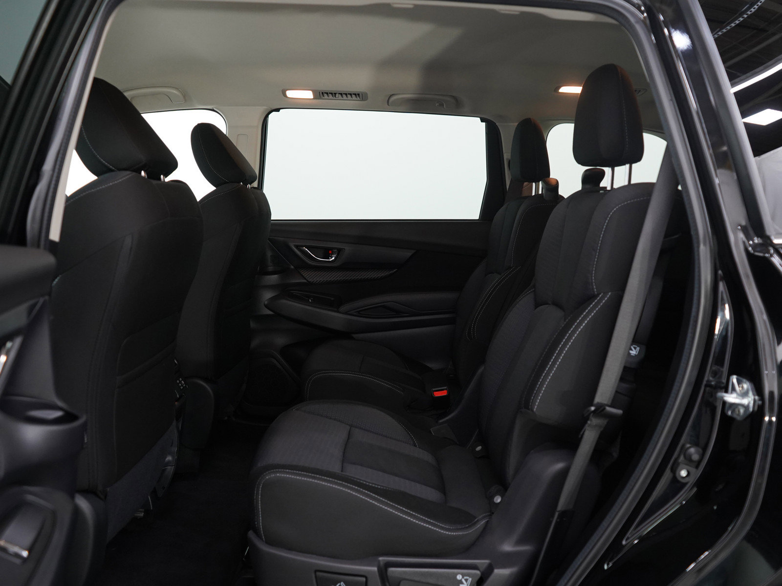 Used 2024 Subaru Ascent Premium w/ Convenience Package image 20