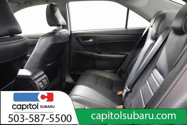Used 2017 Toyota Camry XLE w/ Moonroof Package FWD image 34