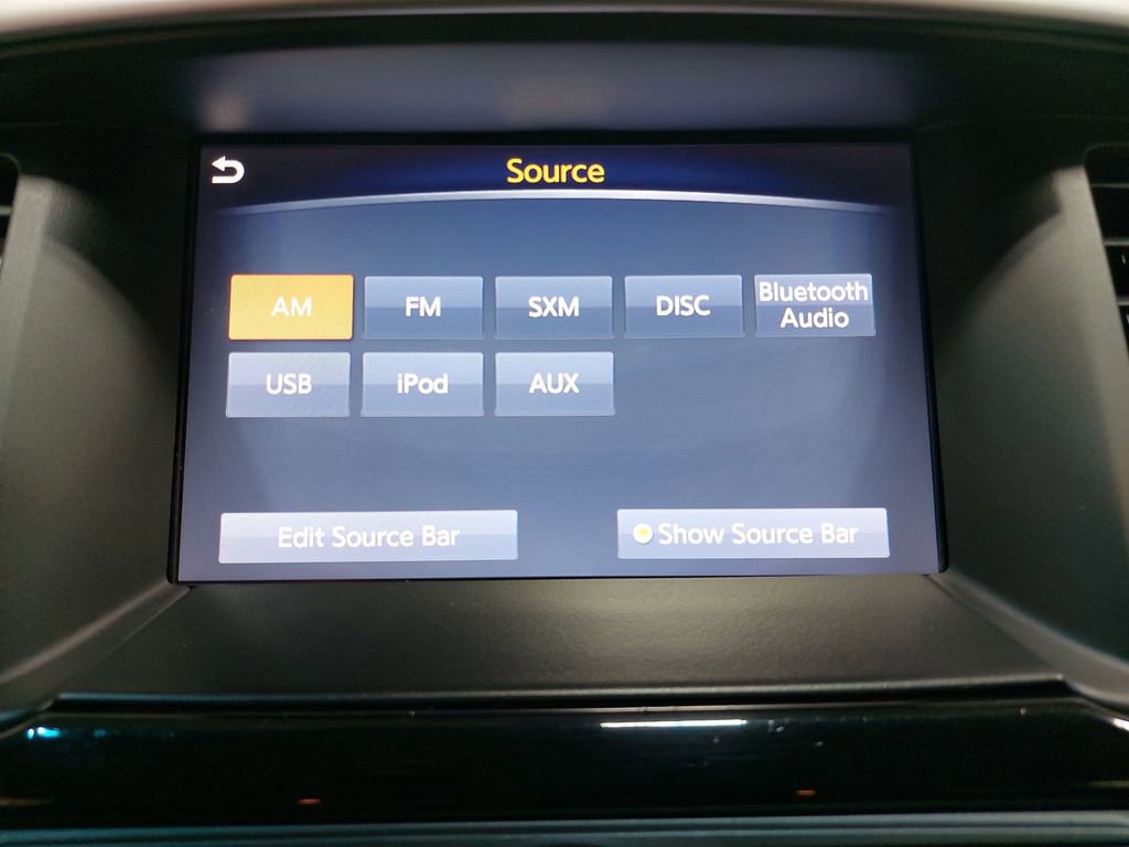 Used 2020 Nissan Pathfinder SV image 24