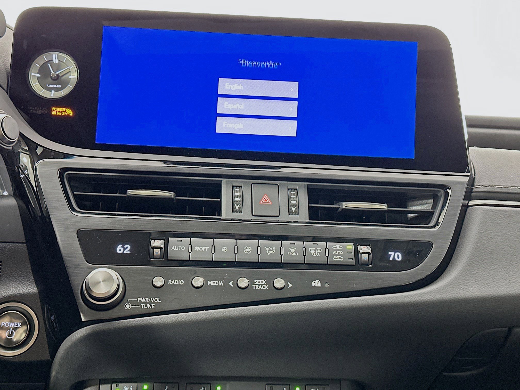 New 2025 Lexus ES 300h w/ Premium Package image 14