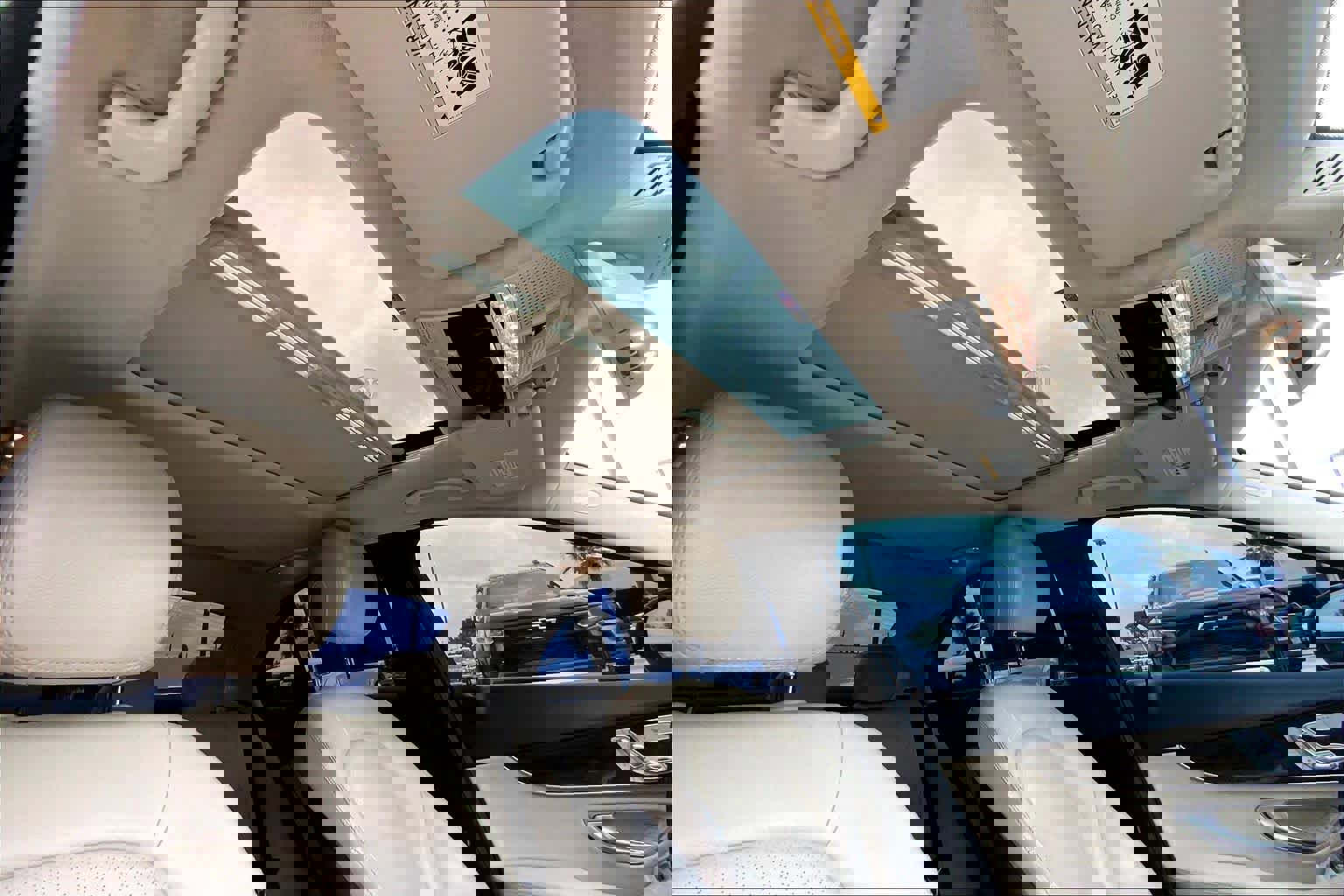 Used 2019 Mercedes-Benz C 300 Sedan image 14