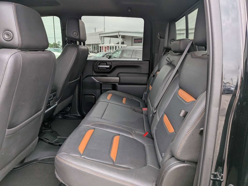 Used 2023 GMC Sierra 2500 AT4 w/ AT4 Premium Plus Package AWD/4WD image 13