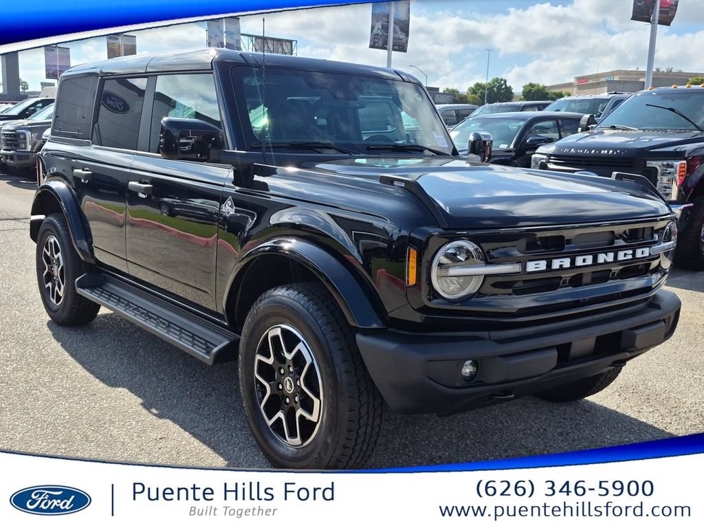 New 2026 Ford Bronco Outer Banks