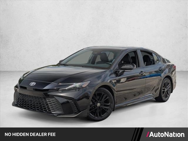 Used 2025 Toyota Camry SE FWD image 1