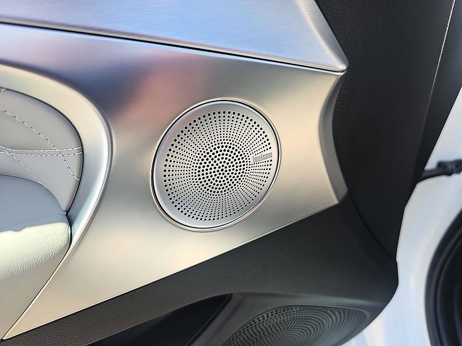 Used 2021 Genesis G70 2.0T w/ Prestige Package image 14