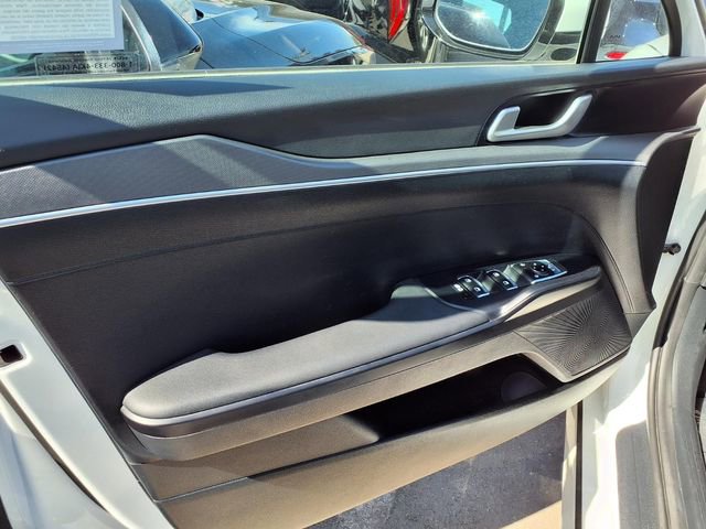 Used 2025 Kia K5 LXS FWD image 10
