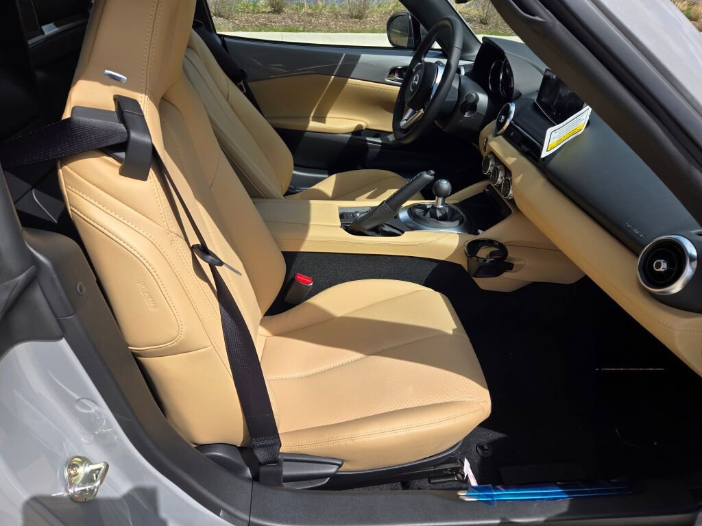 New 2026 MAZDA MX-5 Miata RF Grand Touring image 4