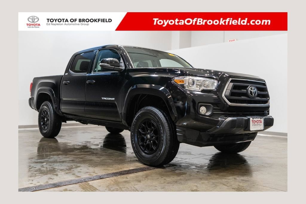 Used 2020 Toyota Tacoma SR5 w/ Technology Package AWD/4WD image 1