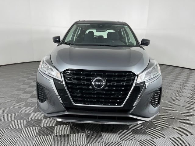 Certified 2025 Nissan Kicks Play S FWD image 5