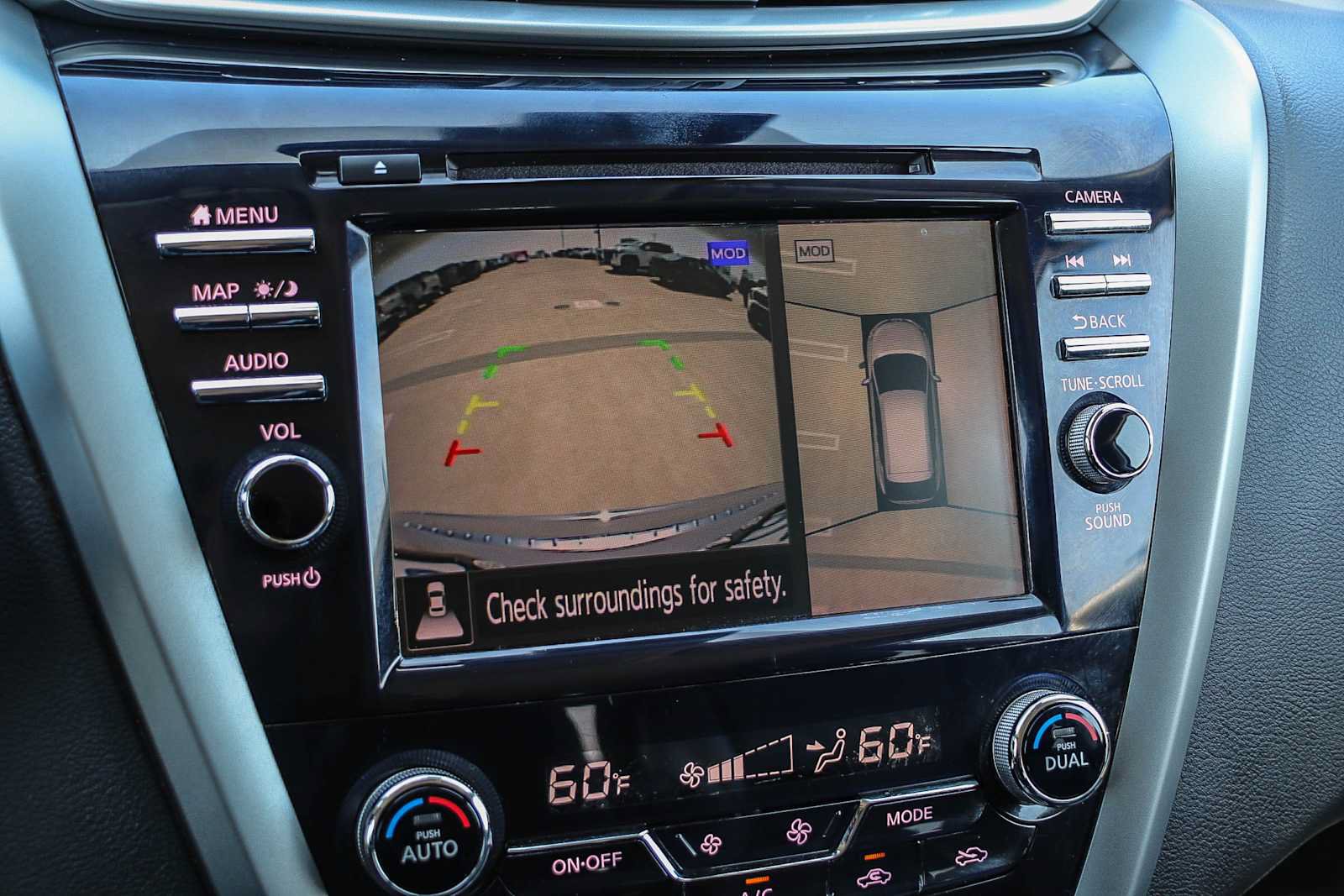 Used 2023 Nissan Murano SL FWD image 21