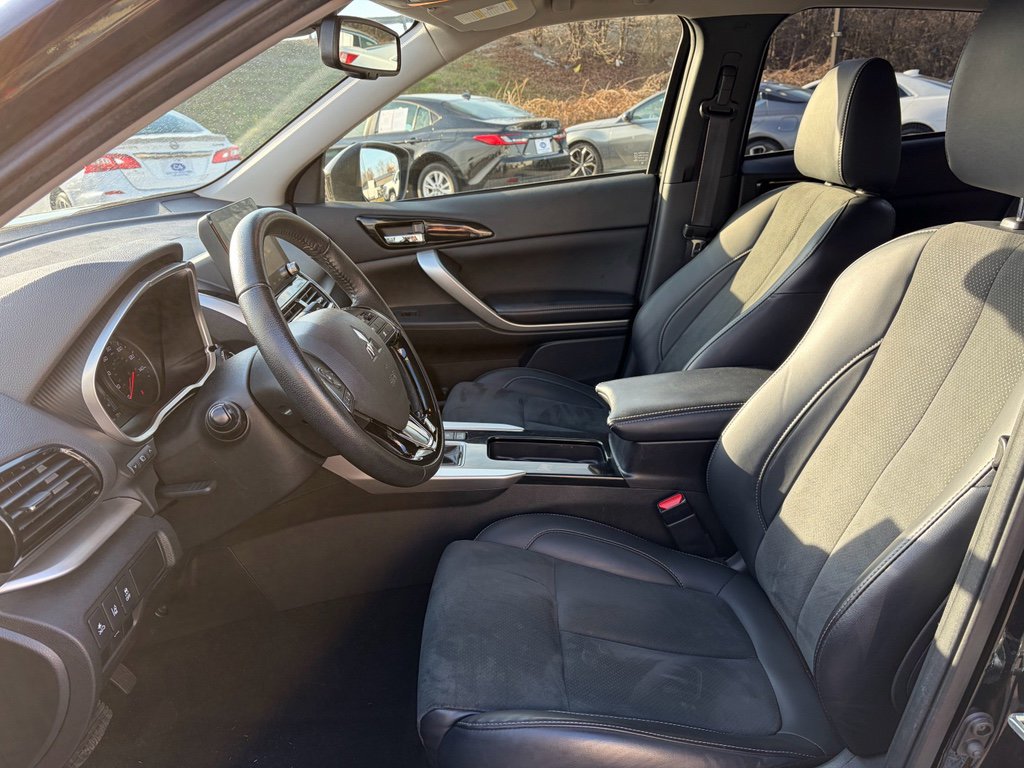Used 2024 Mitsubishi Eclipse Cross SE image 47