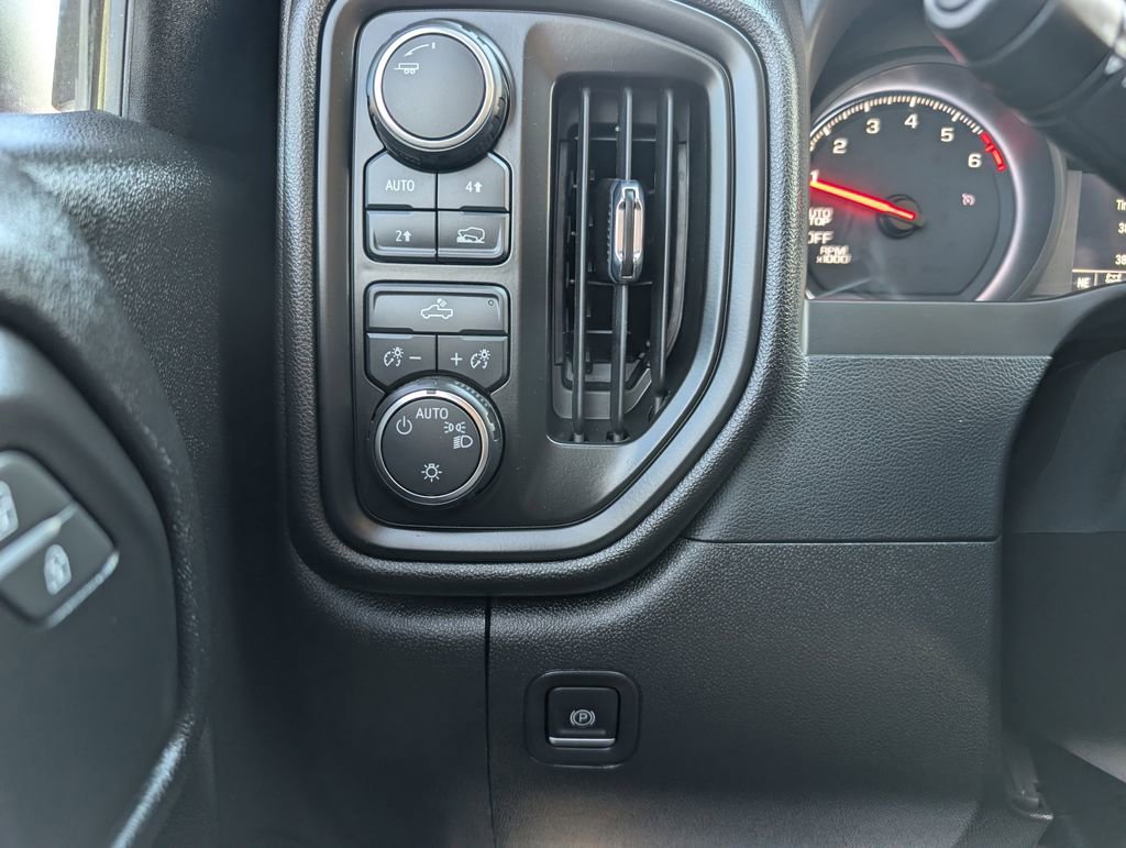 Used 2023 Chevrolet Silverado 1500 Custom w/ LPO, Dark Essentials Package image 20