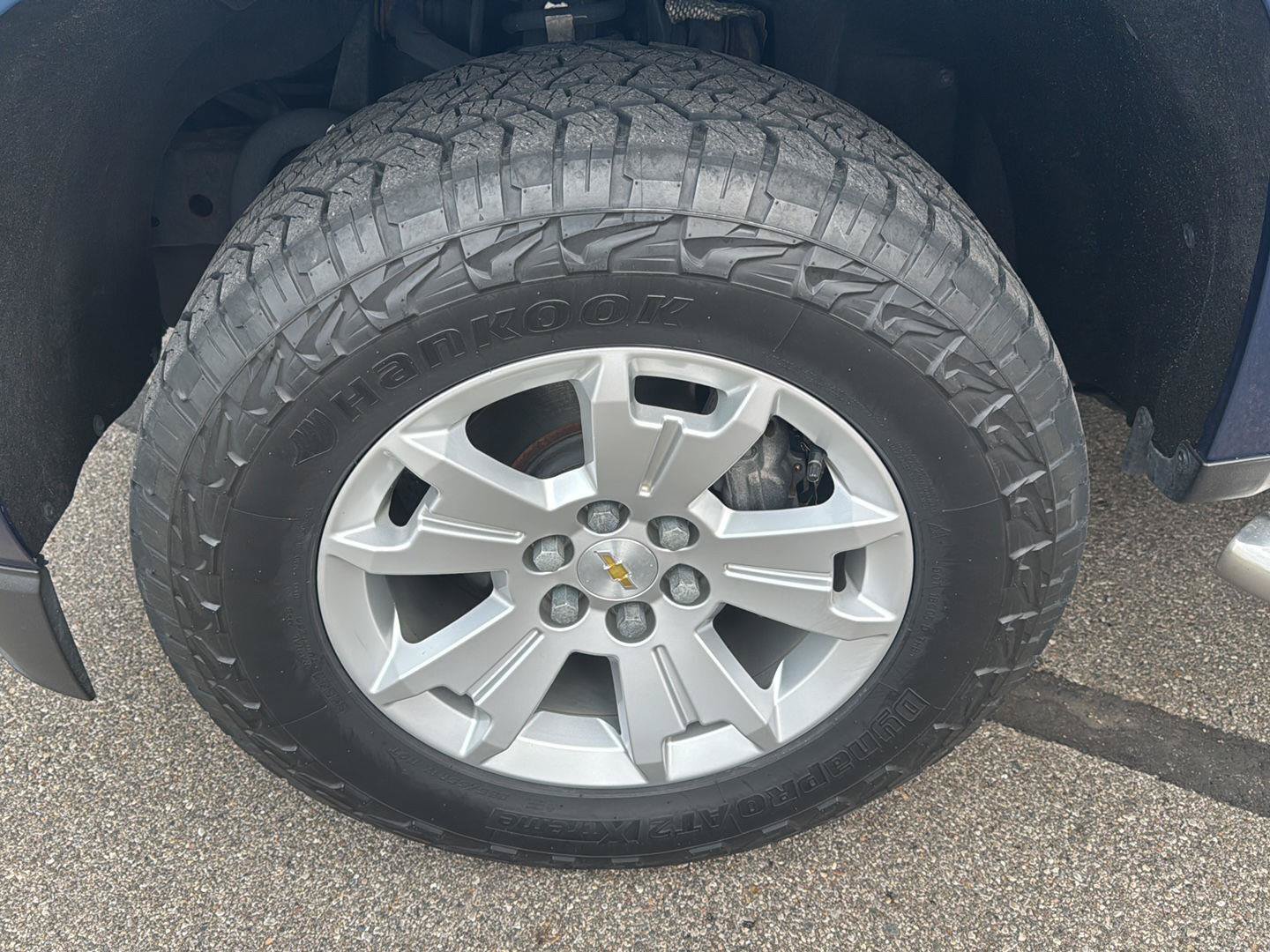 Used 2019 Chevrolet Colorado LT w/ LT Convenience Package AWD/4WD image 10