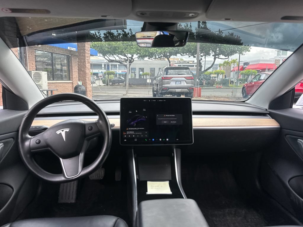 Used 2019 Tesla Model 3 Standard Range RWD image 13