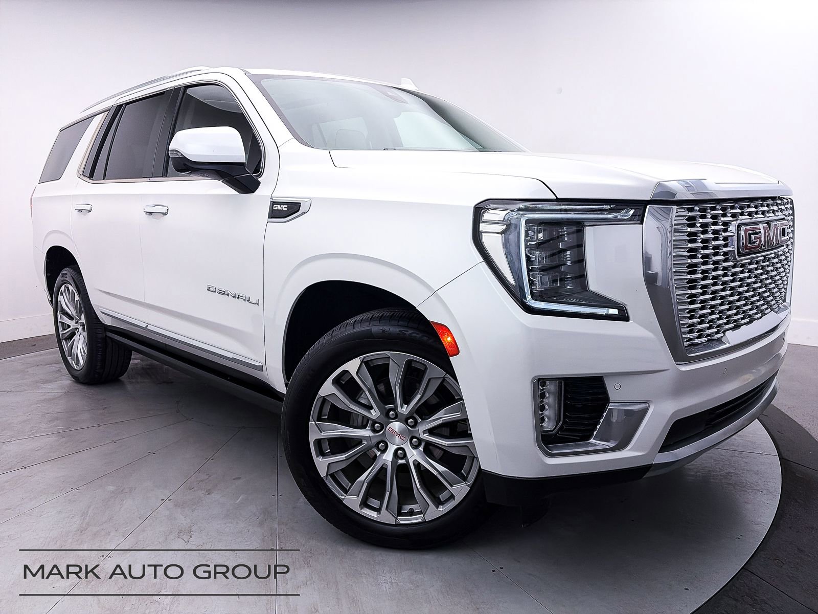 Used 2021 GMC Yukon Denali w/ Denali Premium Package