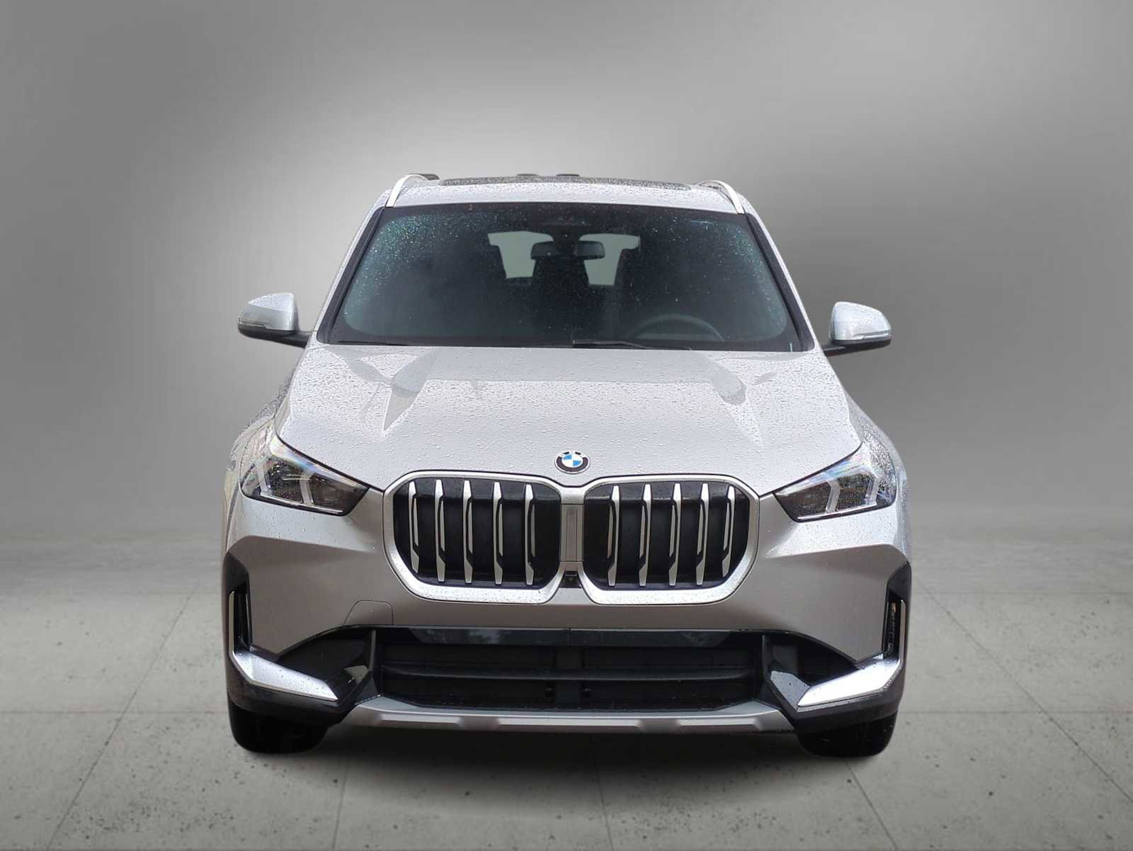 New 2026 BMW X1 xDrive28i w/ Technology Package image 3