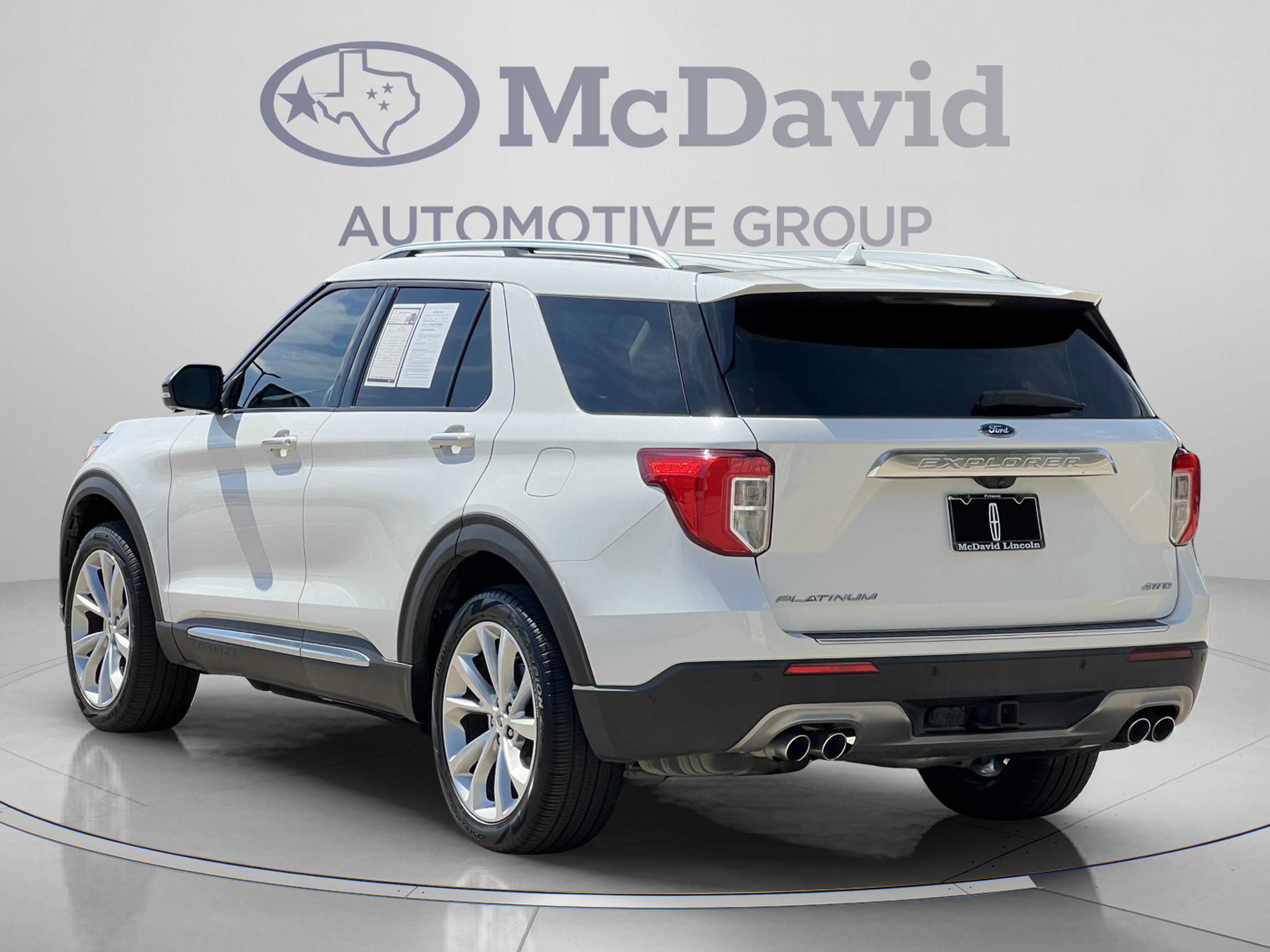Used 2021 Ford Explorer Platinum w/ Equipment Group 601A AWD/4WD image 5