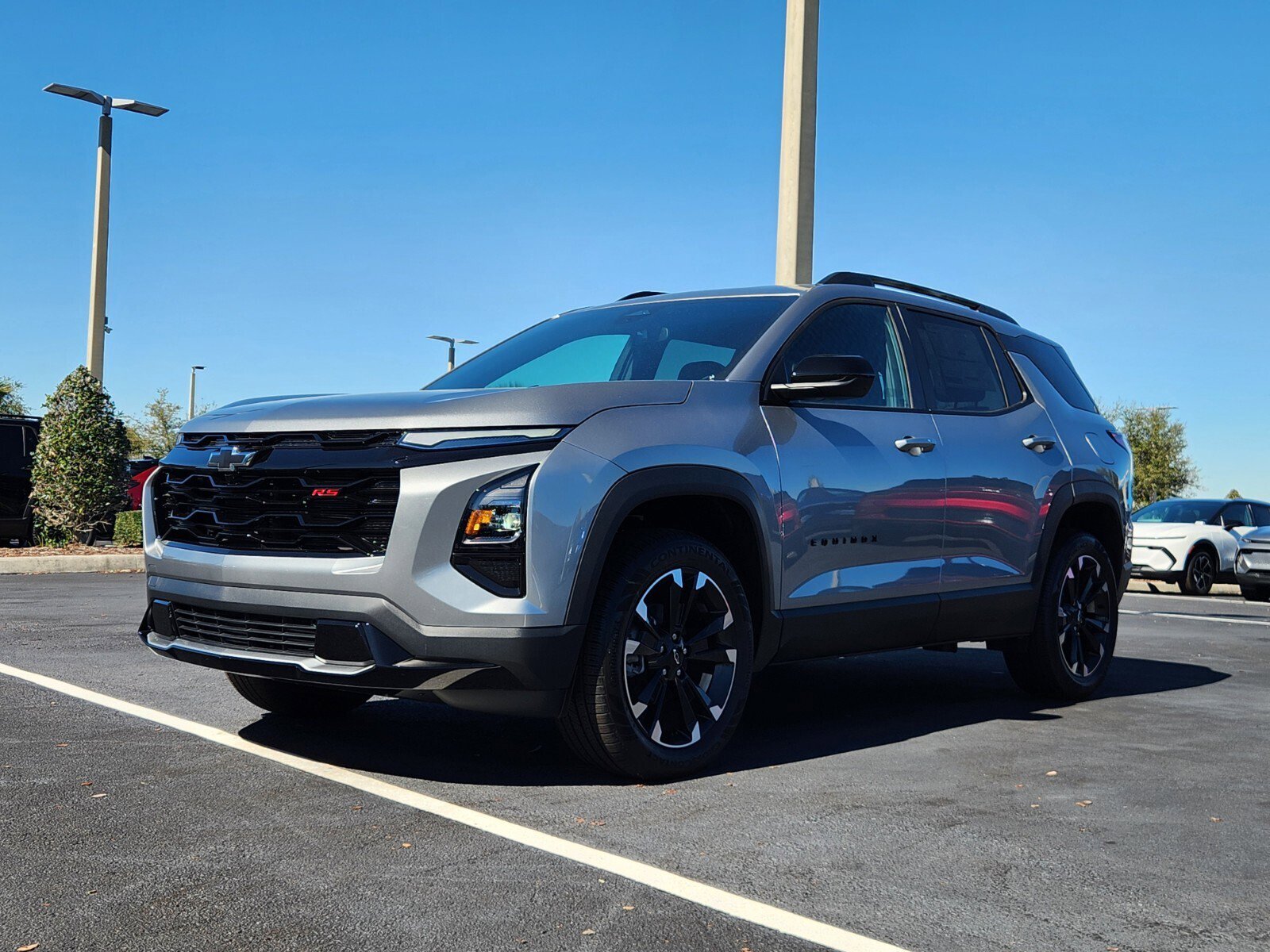 New 2026 Chevrolet Equinox RS w/ Convenience Package III FWD image 2